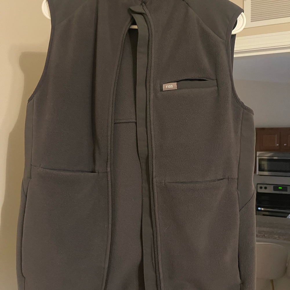 Figs Grey Vest for Women